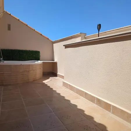 Seafront Duplex Penthouse Daire Marbella